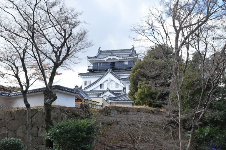 岡崎城観光ガイド｜アクセス・歴史・見どころを徹底解説