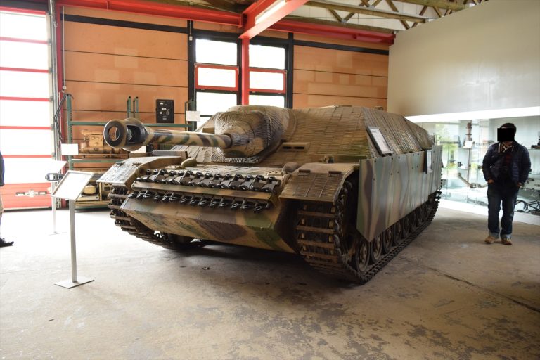ムンスター戦車博物館で見学！四号駆逐戦車の歴史と技術を徹底解説