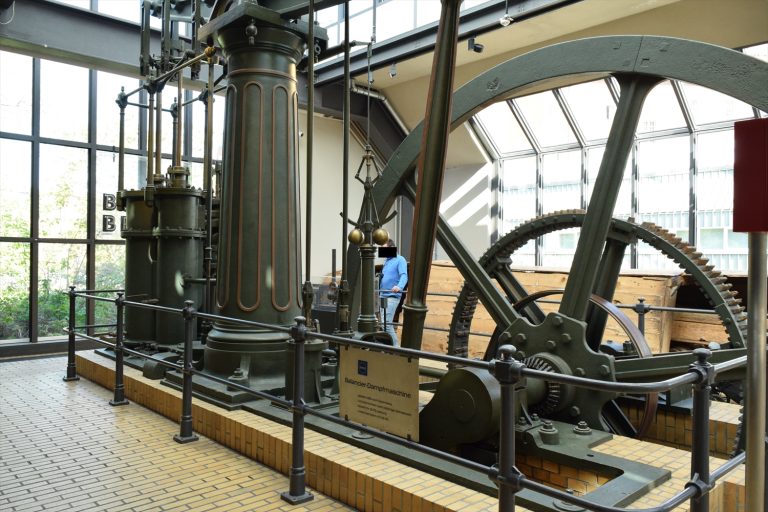 ドイツ技術博物館のBarlancier蒸気機関が語る「往復蒸気機関」と産業革命の歴史