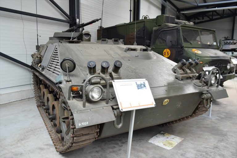 ムンスター戦車博物館で見られるクルツ派生観測戦車BeobPz22-2の歴史と技術的魅力を徹底解説
