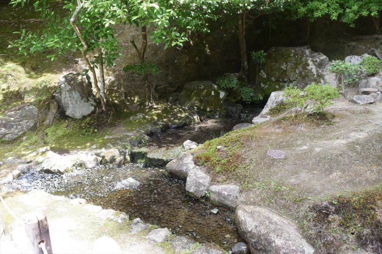 義政と茶の湯の物語を感じる銀閣寺「お茶の井」｜歴史的背景から訪問ポイントまで徹底紹介