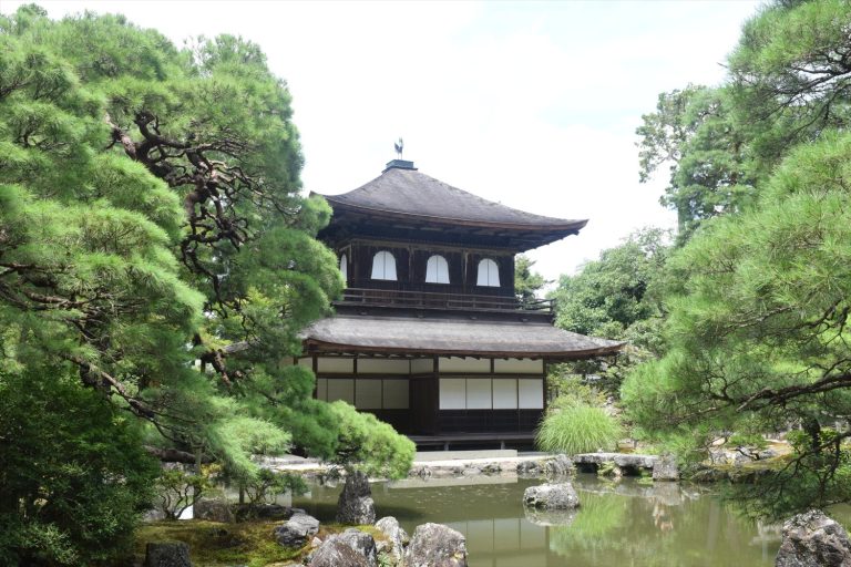 なぜ銀閣寺と呼ばれるのか？観音殿の歴史と日本美意識を詳しく解説