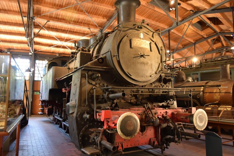 ドイツ技術博物館に展示されるDR Baureihe 97.5とは？山岳鉄道を支えた特殊蒸気機関車の歴史と技術的特徴を徹底解説