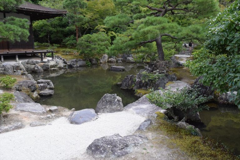 銀閣寺に息づく「わび・さび」の美学｜静けさが語る日本文化の本質